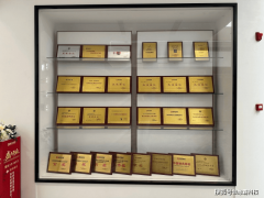 合规品牌拆修公司的业从对劲度较零团队超出跨